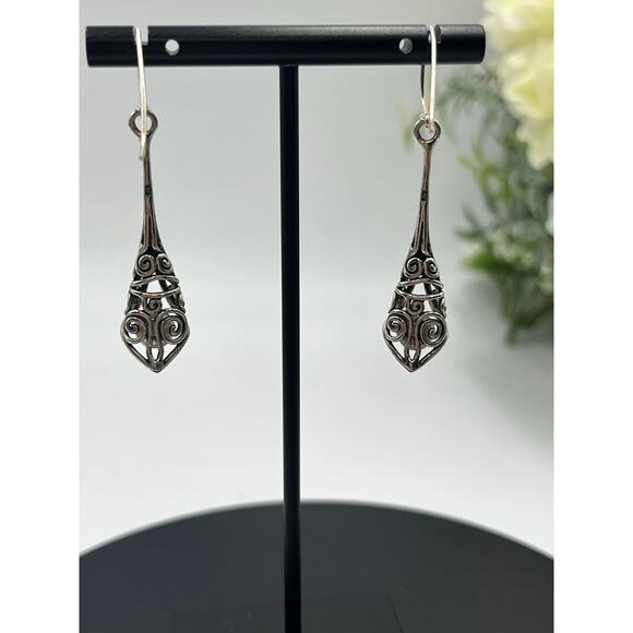 Sterling Silver .925 Calla Lily White Pearl Drop Dangle Pierced Earrings - Picture 5 of 11